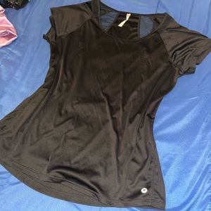 Black Workout Tee in L